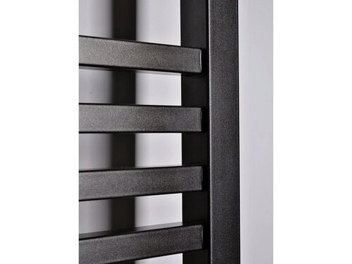 THERMAL TREND KQ 450/408 - 730  RAL 9005 BLACK Рушникосушка