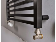 THERMAL TREND KQ 450/408 - 730  RAL 9005 BLACK Рушникосушка